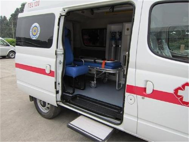 南郑救护车出租服务案例7